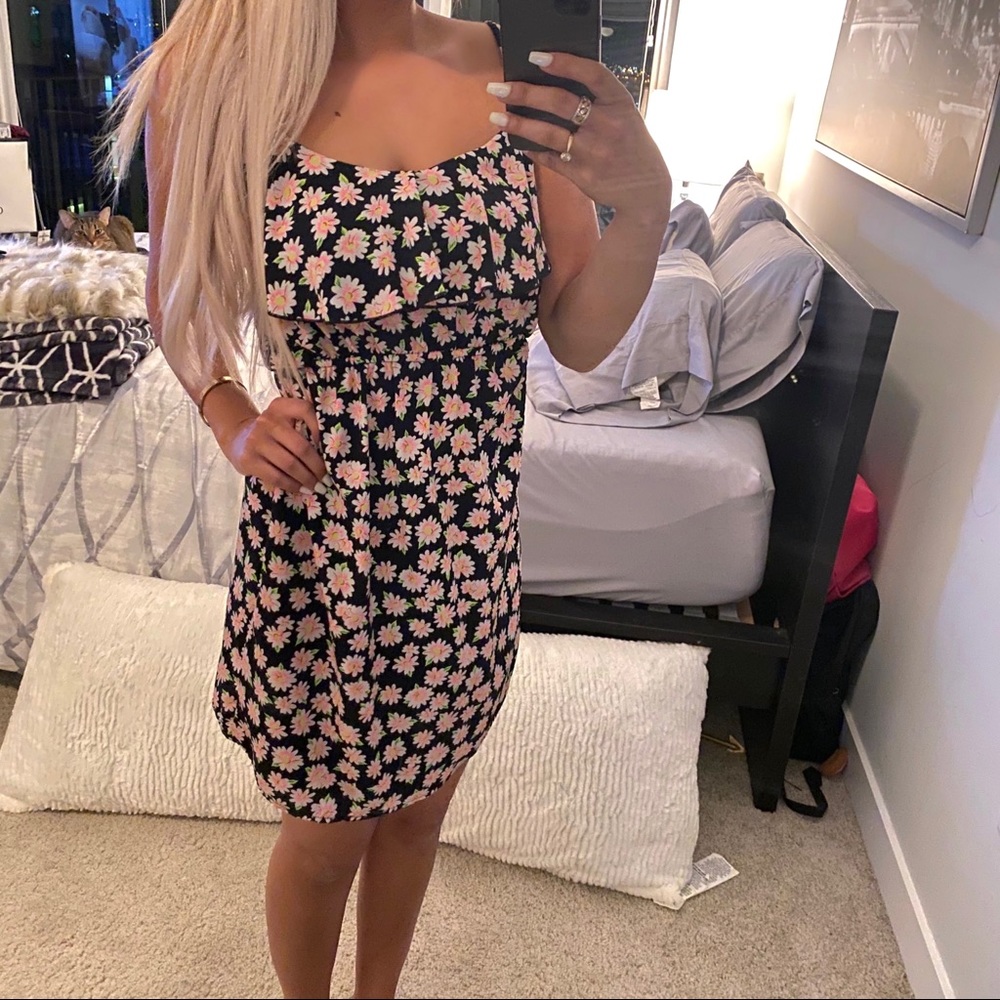 SOLD ❌❌❌ Floral sun dress